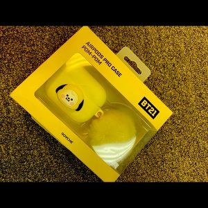 BT21 AirPods Pro Case Pom-Pom (Chimmy)